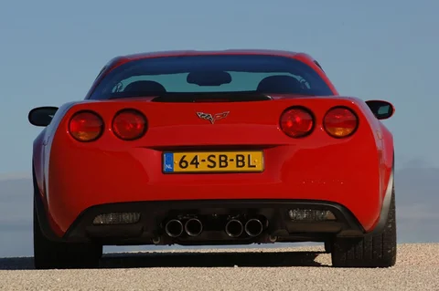 Chevrolet Corvette Z06 Coupé 2010 view 9