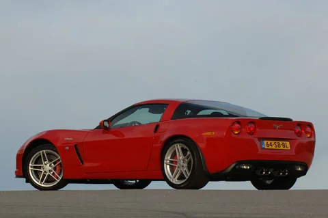 Chevrolet Corvette Z06 Coupé 2010 view 11