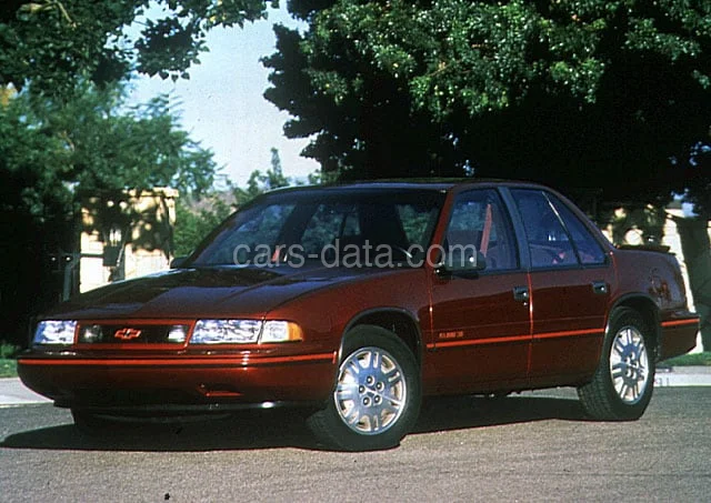 Chevrolet Lumina Euro 1990 front view