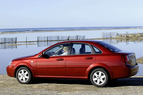 Chevrolet Nubira 1.4 Ace 2005 view 8