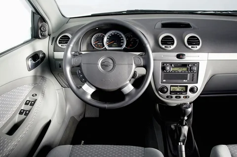 Chevrolet Nubira 1.4 Ace 2005 view 11