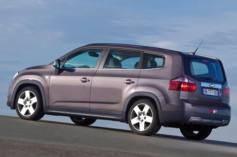 Chevrolet Orlando 2.0D LT 2013 view 3