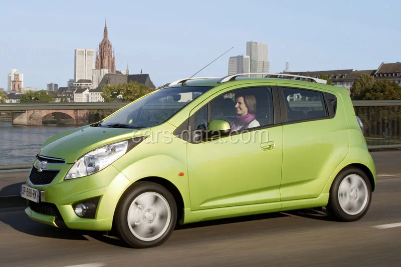 Chevrolet Spark 1.2 LT 2010 front view