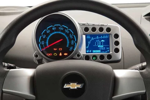 Chevrolet Spark 1.0 LT 2012 view 4