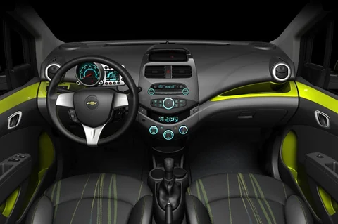 Chevrolet Spark 1.0 LT 2012 view 8