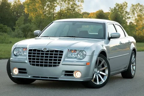 Chrysler 300C 3.5 V6 2004 view 3