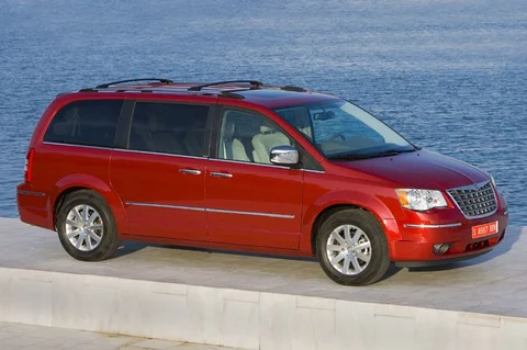 Chrysler Grand Voyager 2.8 CRD 2010 view 8