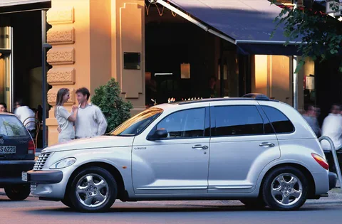 Chrysler PT Cruiser 2.0i Touring 2000 view 2