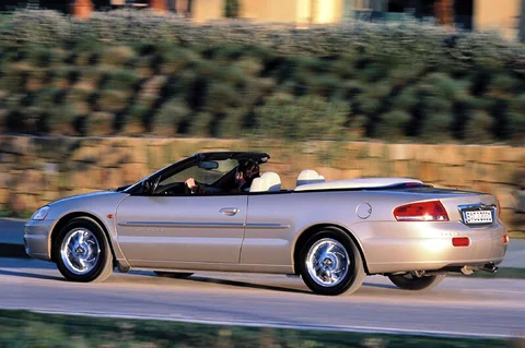 Chrysler Sebring 2001 front view