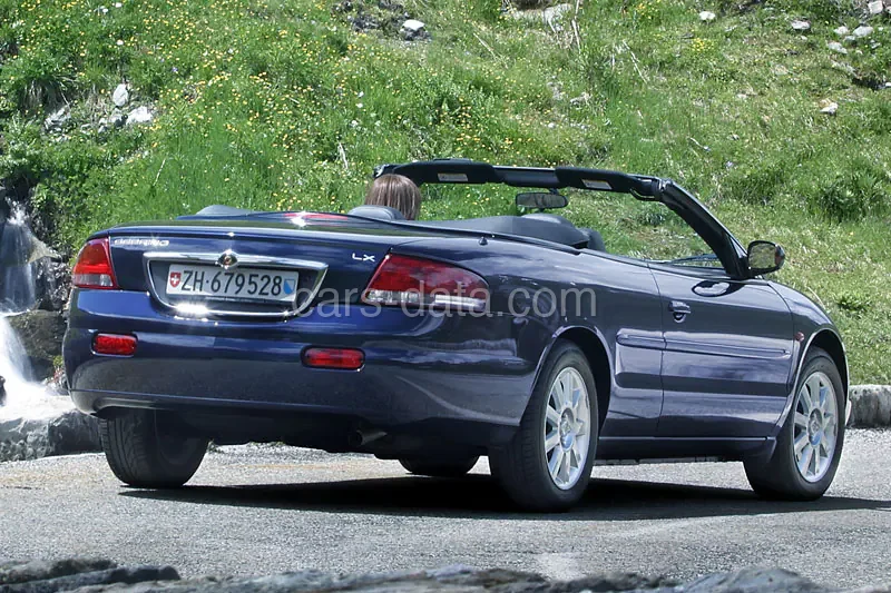 Chrysler Sebring Cabrio 2.7i 24V LX 2003 front view