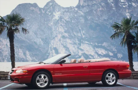 Chrysler Stratus Convertible 2.0i 16V LE 1996 view 2