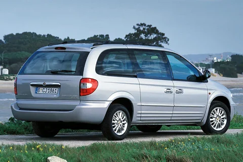 Chrysler Voyager Grand Voyager 2.5 CRD SE 2001 view 2