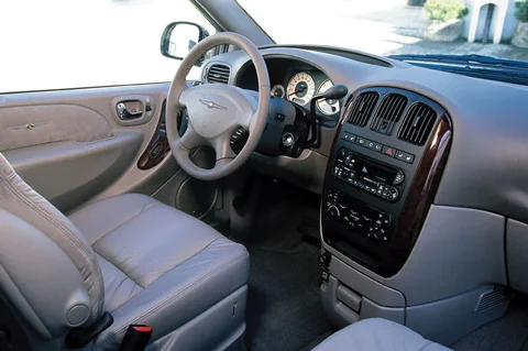 Chrysler Voyager Grand Voyager 2.5 CRD SE 2001 view 7