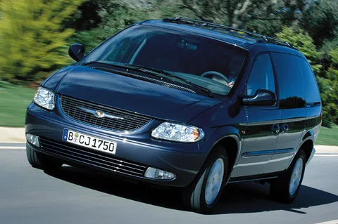 Chrysler Voyager 2.5 CRD SE 2001 view 8