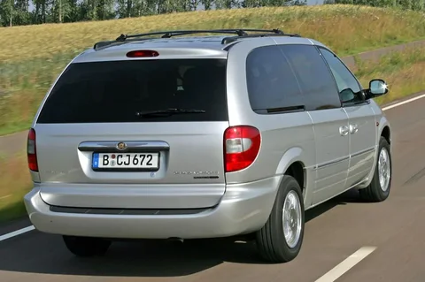 Chrysler Voyager Grand Voyager 2.8 CRD SE 2004 view 4