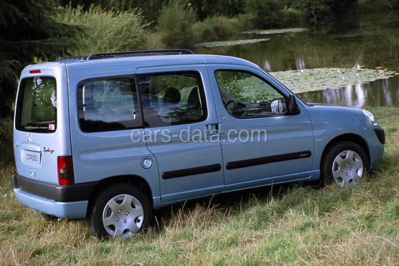 Citroen Berlingo 1.4i First 2008 front view