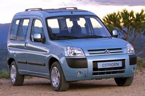 Citroen Berlingo 1.4i First 2008 view 9