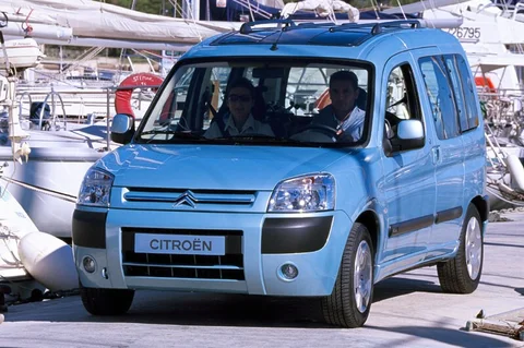 Citroen Berlingo 1.4i First 2008 view 4
