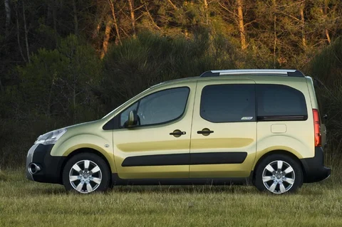 Citroen Berlingo 1.6i 110 Multispace 2008 view 8