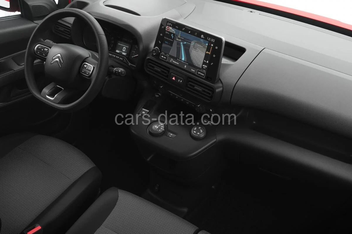 Citroen Berlingo XL PureTech 110 Control 2019 front view