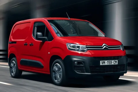Citroen Berlingo XL PureTech 110 Control 2019 view 2
