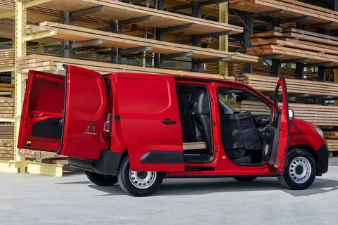 Citroen Berlingo XL PureTech 110 Control 2019 view 5