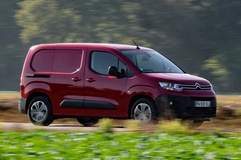 Citroen Berlingo XL PureTech 110 Control 2019 view 6