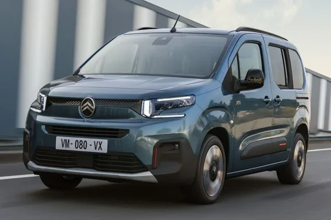 Citroen Berlingo ë-Berlingo 50kWh 136 Live 2024 view 5