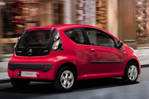 Citroen C1 1.0i Attraction 2012 view 1