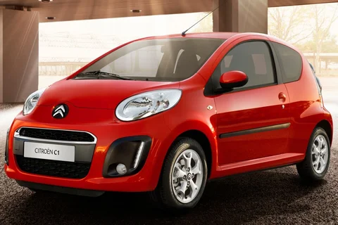 Citroen C1 1.0i Attraction 2012 view 4