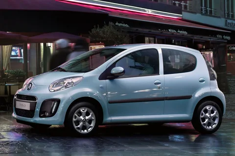 Citroen C1 1.0i Collection 2013 view 6