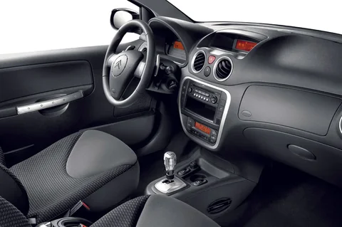 Citroen C2 1.6i 16V VTR 2008 view 7