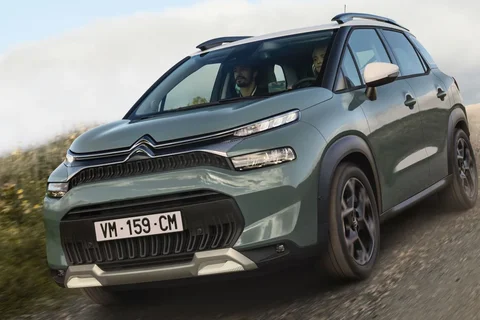 Citroen C3 Aircross PureTech 130 Shine Pack 2023 view 1