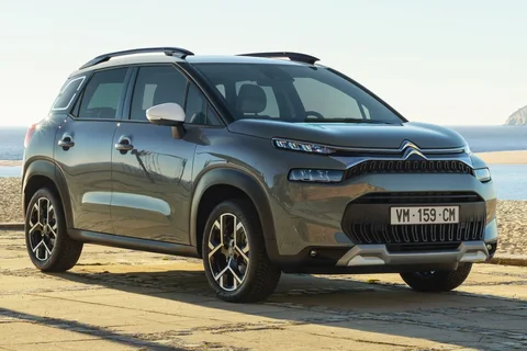 Citroen C3 Aircross PureTech 130 Shine Pack 2023 view 2