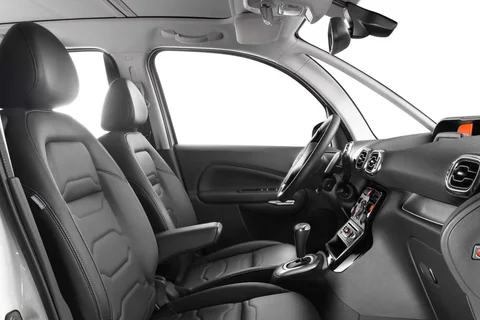 Citroen C3 Picasso PureTech 110 Tendance 2015 view 9