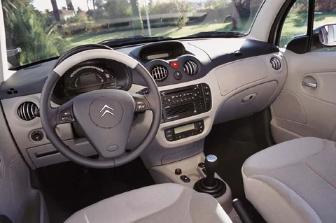 Citroen C3 1.6 16V X-TR 2004 view 1
