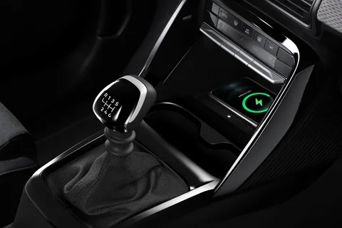Citroen C3 1.2 Turbo Max 2024 view 4