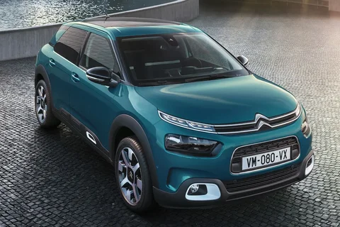 Citroen C4 Cactus PureTech 110 Feel 2018 view 3