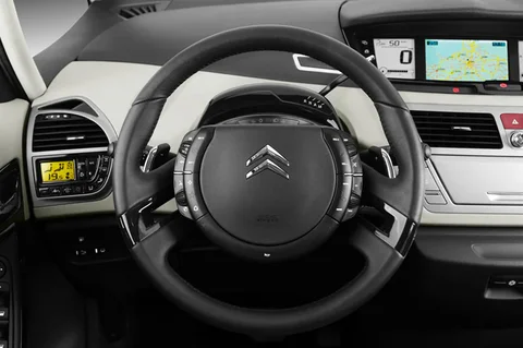 Citroen C4 Picasso 1.6 VTi Dynamique 2009 view 11