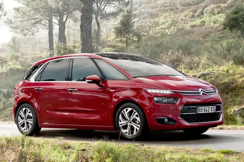 Citroen C4 Picasso PureTech 130 Selection 2015 view 9