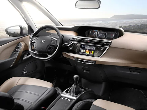 Citroen C4 Picasso PureTech 130 Selection 2015 view 12