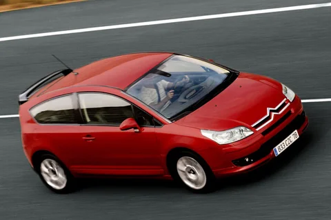 Citroen C4 Coupé 1.6 16V Image 2008 view 2