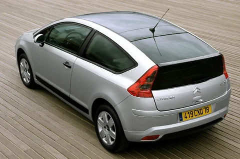 Citroen C4 Coupé 1.6 16V Image 2008 view 9