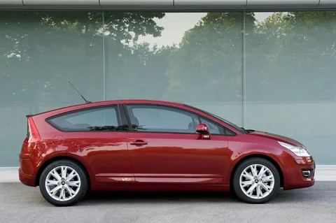 Citroen C4 Coupé 1.4 16V Image 2008 view 3