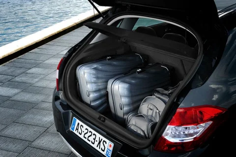 Citroen C4 VTi 120 Exclusive 2010 view 5