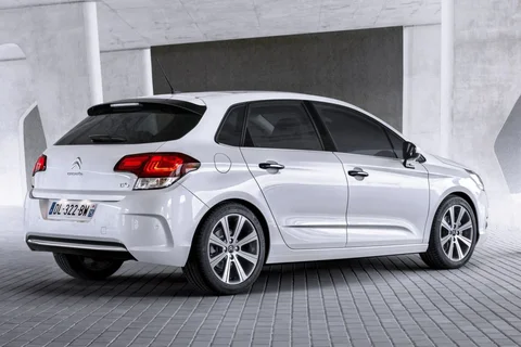 Citroen C4 BlueHDi 150 Shine 2015 view 7