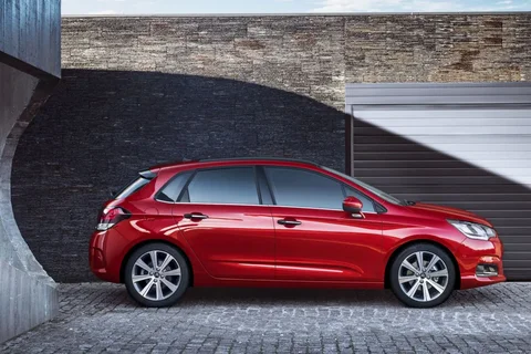 Citroen C4 BlueHDi 150 Shine 2015 view 8