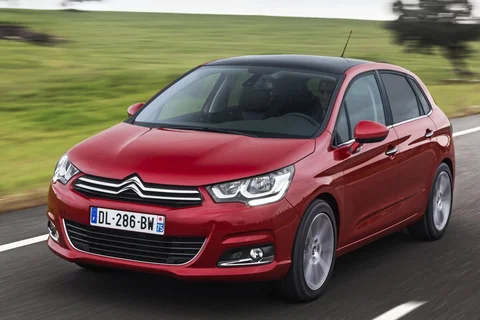 Citroen C4 BlueHDi 150 Shine 2015 view 10