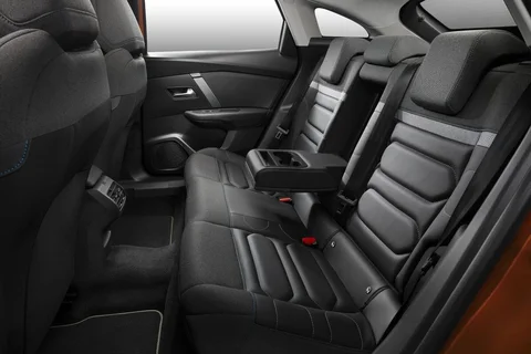 Citroen C4 PureTech 100 Live 2021 view 8
