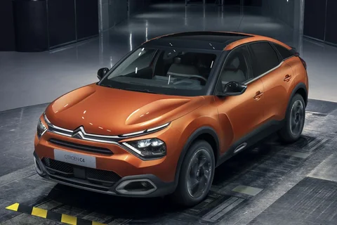 Citroen C4 PureTech 100 Live 2021 view 6